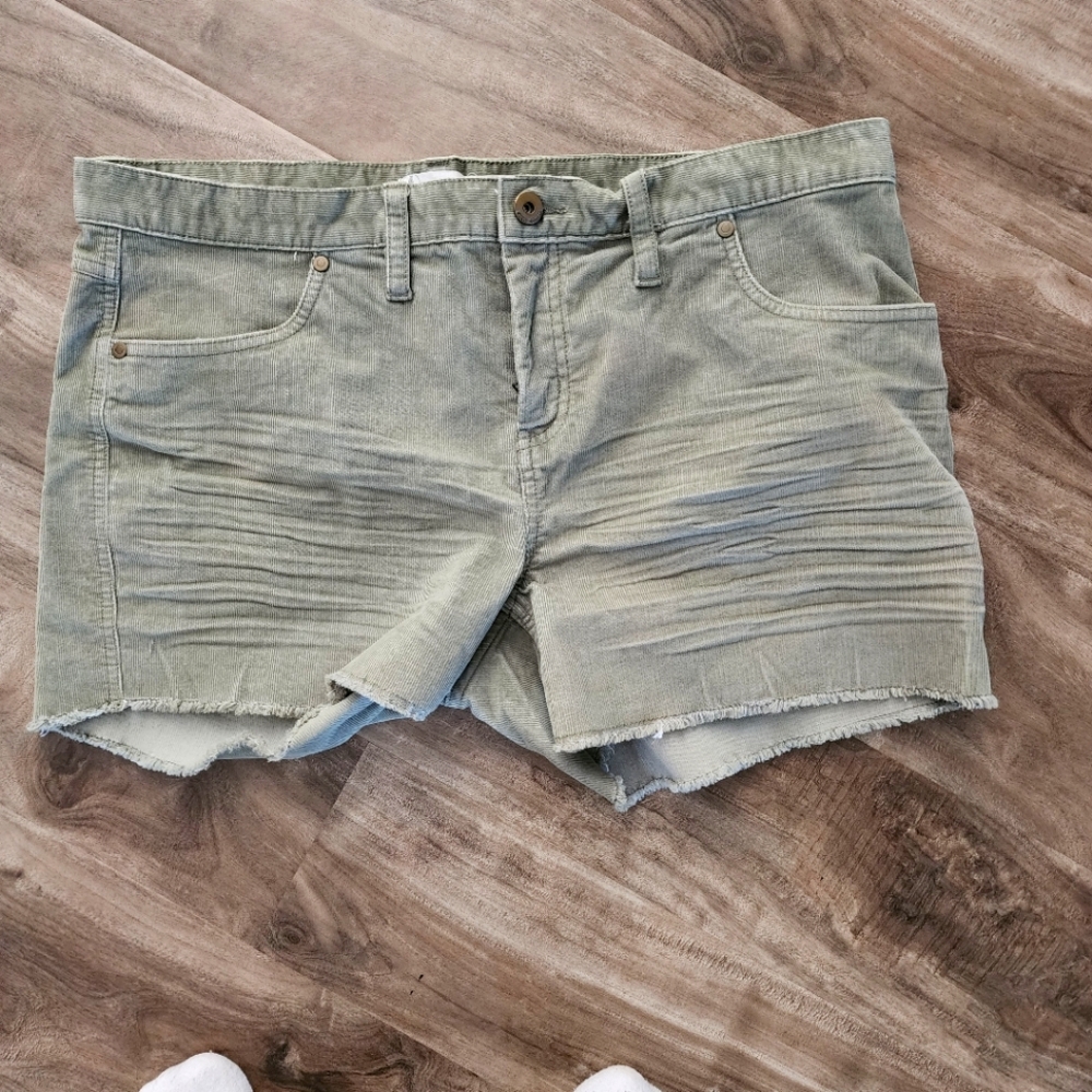 Carve DesignsWomen's Sage Green Corduroy Shorts Mud Rise 4 Inch